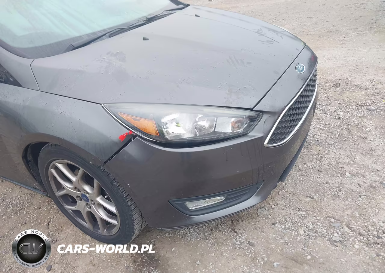2015 Ford Focus Se VIN:1FADP3F28FL354868 - 6