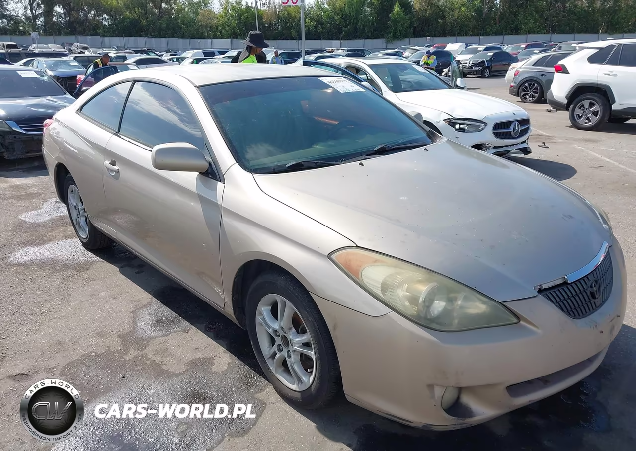 2004 Toyota Camry Solara Se