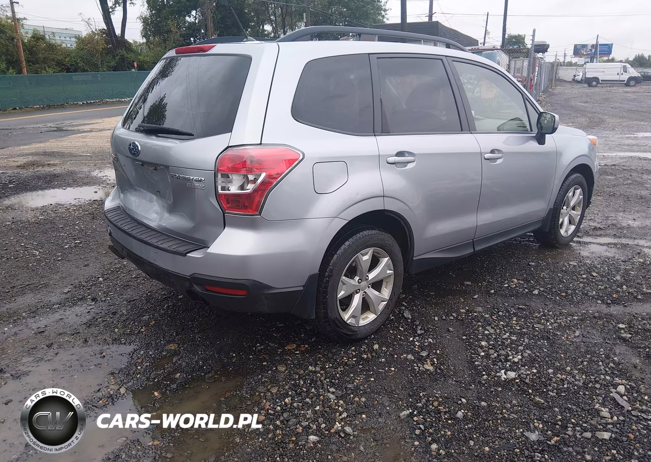 2014 Subaru Forester 2.5I Premium VIN:JF2SJAEC5EH484272 - 4