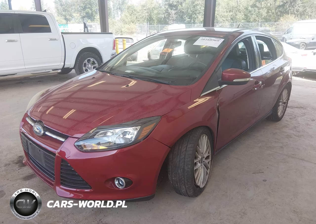 2014 Ford Focus Titanium VIN:1FADP3N28EL144724 - 2