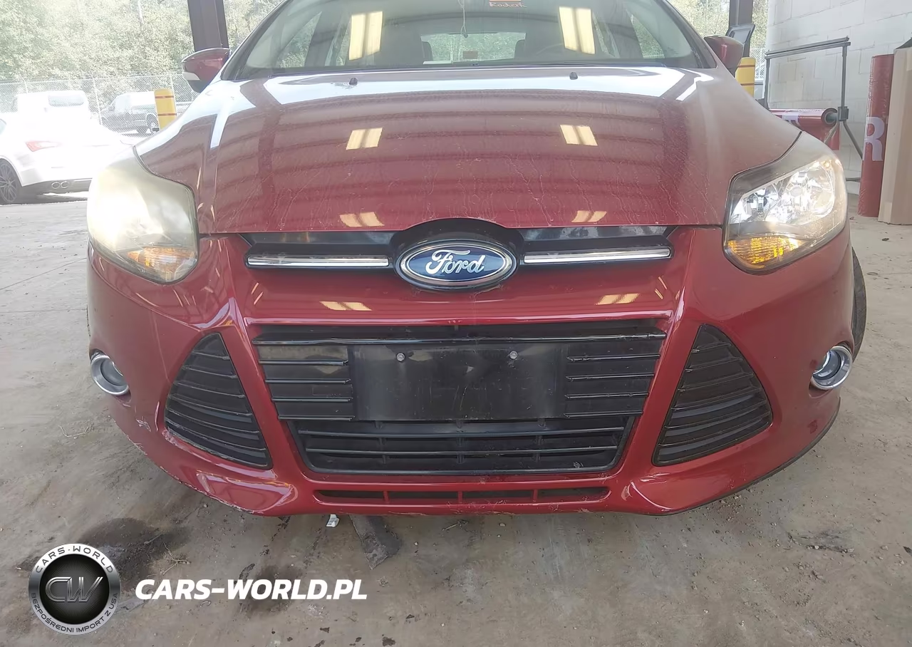 2014 Ford Focus Titanium VIN:1FADP3N28EL144724 - 6