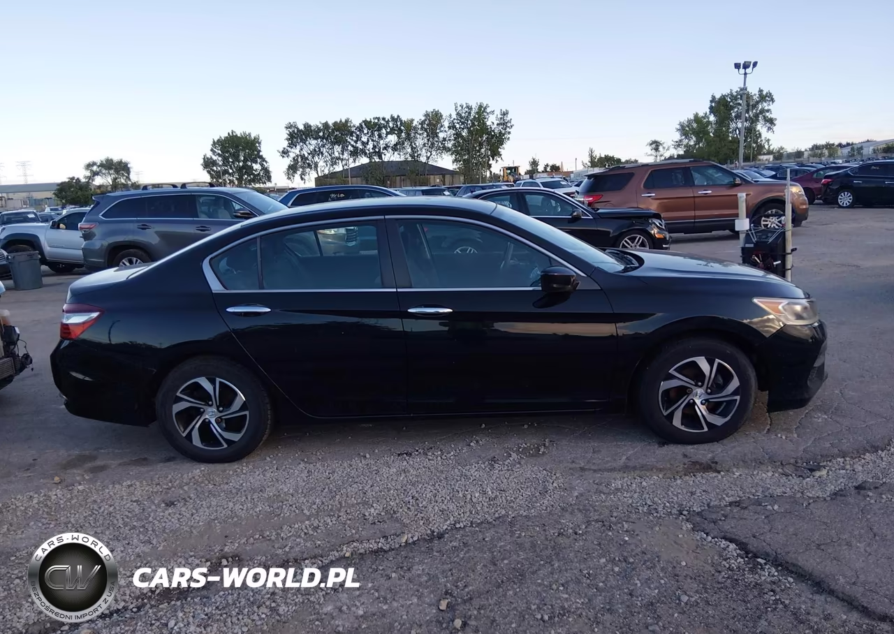 2017 Honda Accord Lx VIN:1HGCR2F3XHA154755 - 13