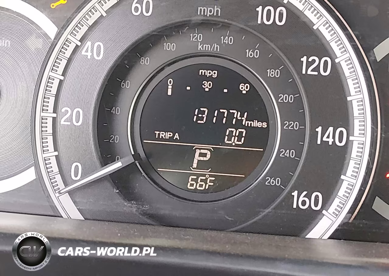 2017 Honda Accord Lx VIN:1HGCR2F3XHA154755 - 15