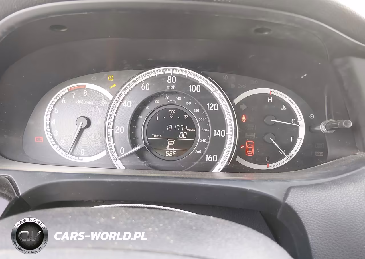 2017 Honda Accord Lx VIN:1HGCR2F3XHA154755 - 7