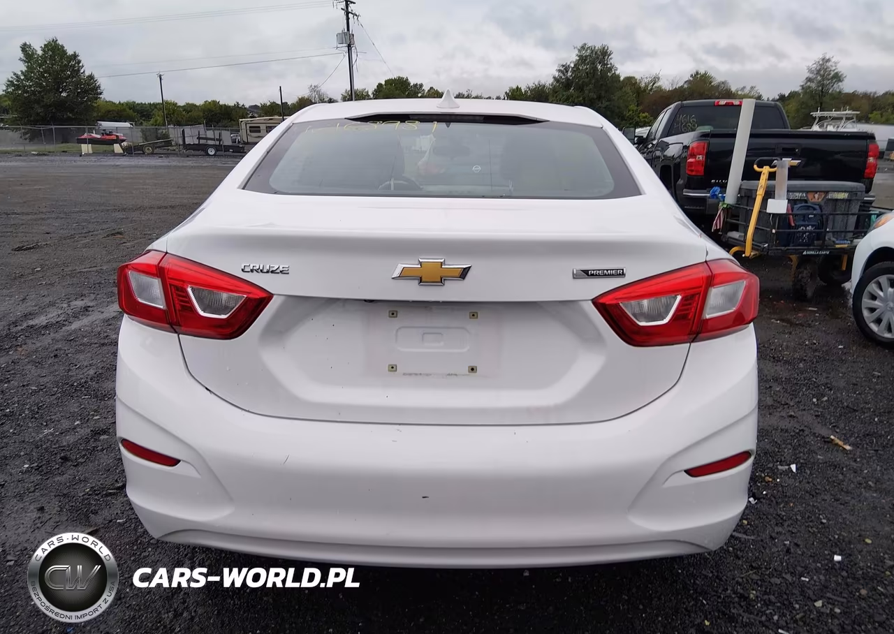 2017 Chevrolet Cruze Premier Auto VIN:1G1BF5SM3H7219812 - 17