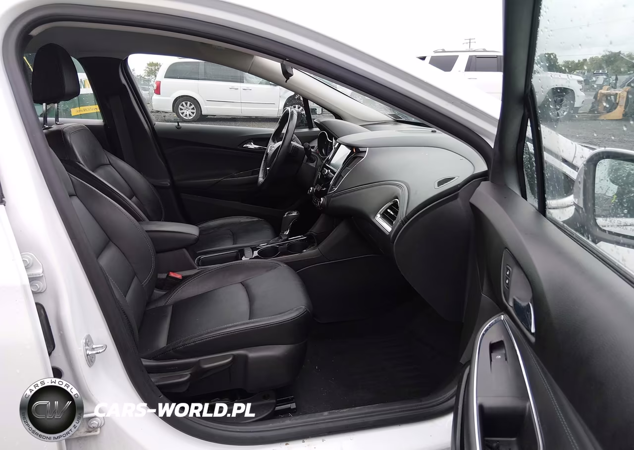 2017 Chevrolet Cruze Premier Auto VIN:1G1BF5SM3H7219812 - 5