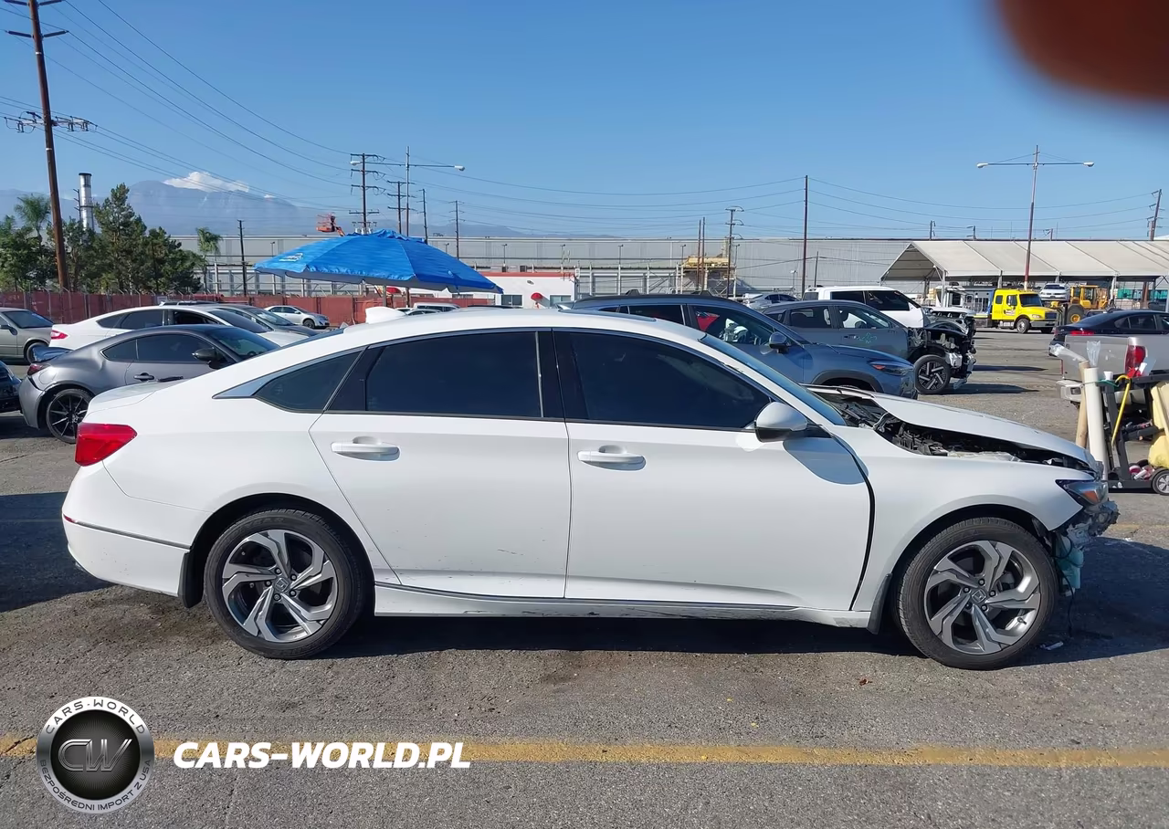 2018 Honda Accord Ex-L VIN:1HGCV1F5XJA175568 - 13