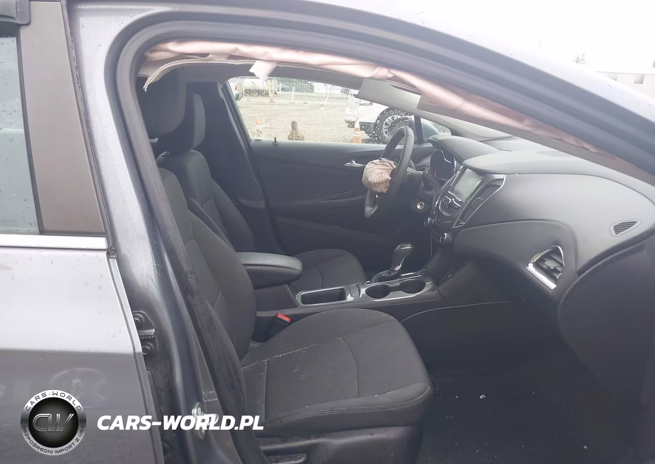 2018 Chevrolet Cruze Lt Auto VIN:1G1BE5SM6J7121530 - 5