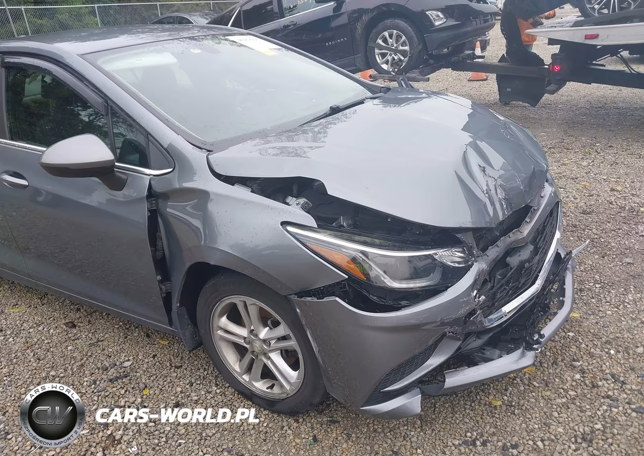 2018 Chevrolet Cruze Lt Auto VIN:1G1BE5SM6J7121530 - 6