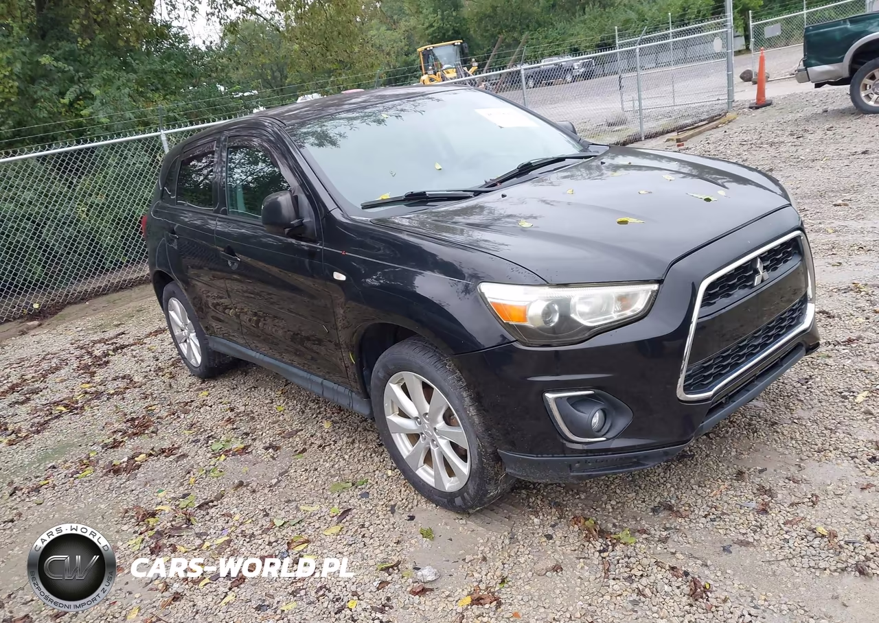 2015 Mitsubishi Outlander Sport Es – zdjęcie 1 z 13