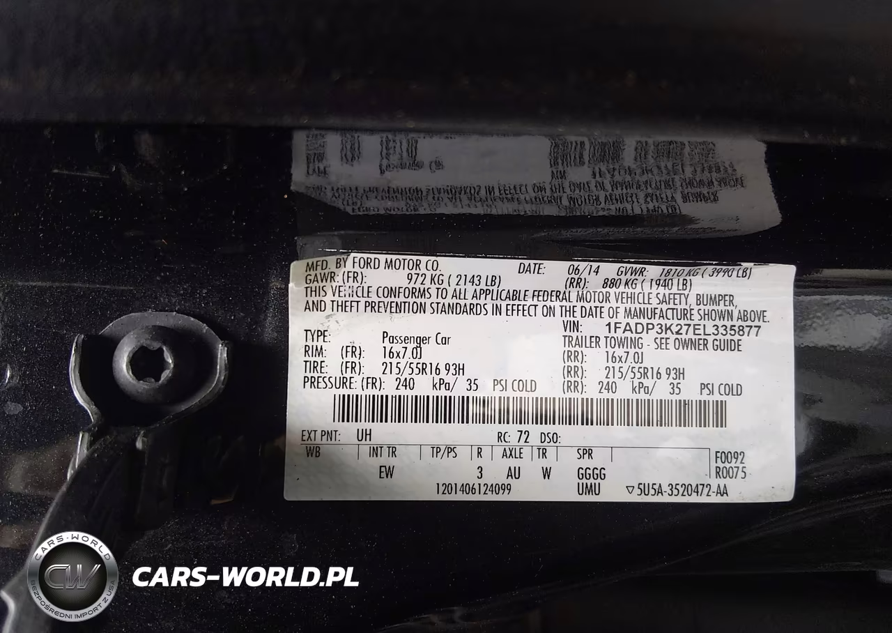 2014 Ford Focus Se VIN:1FADP3K27EL335877 - 9