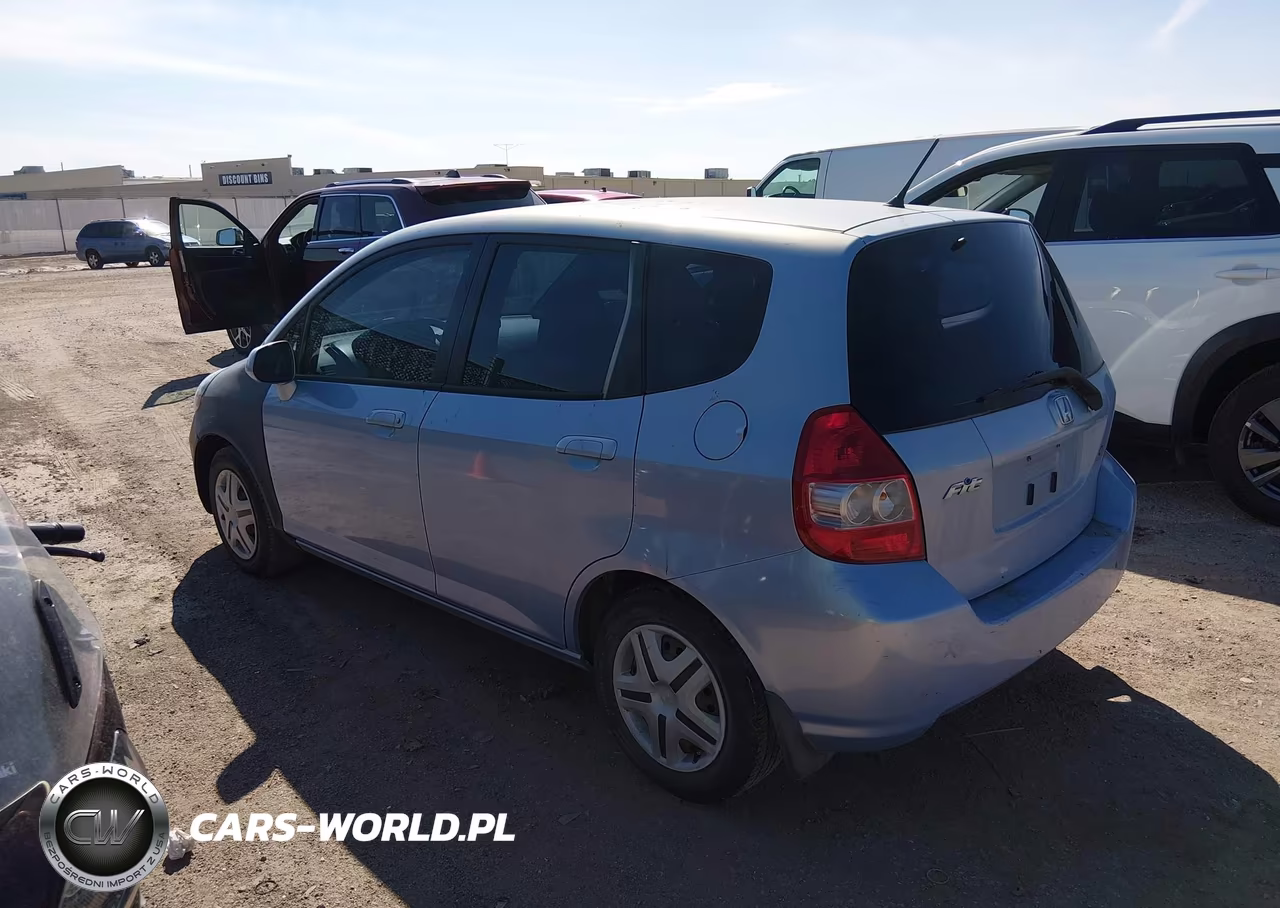 2008 Honda Fit VIN:JHMGD38498S019334 - 3