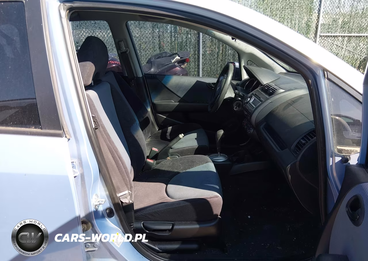 2008 Honda Fit VIN:JHMGD38498S019334 - 5