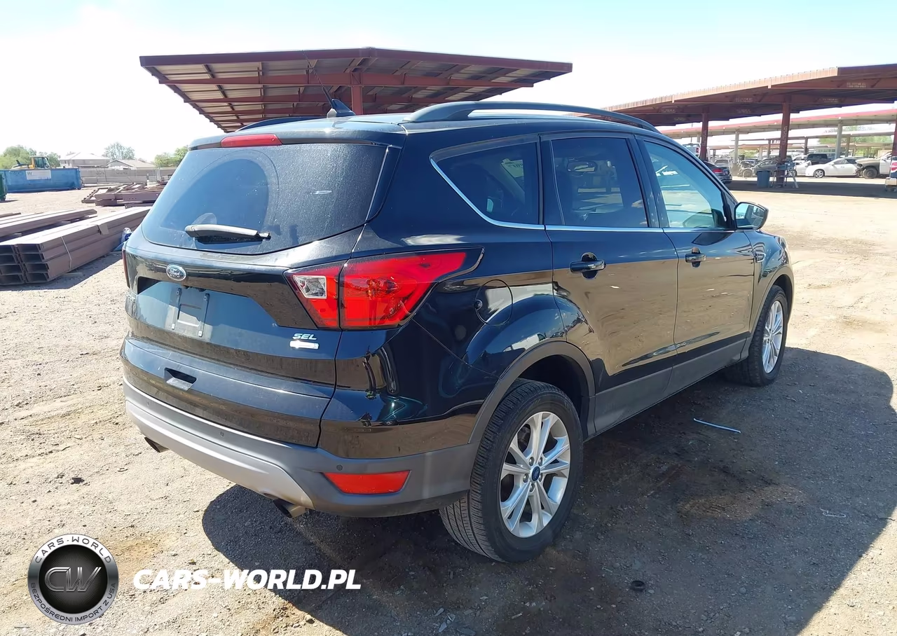 2019 Ford Escape Sel VIN:1FMCU0HD1KUA25537 - 4