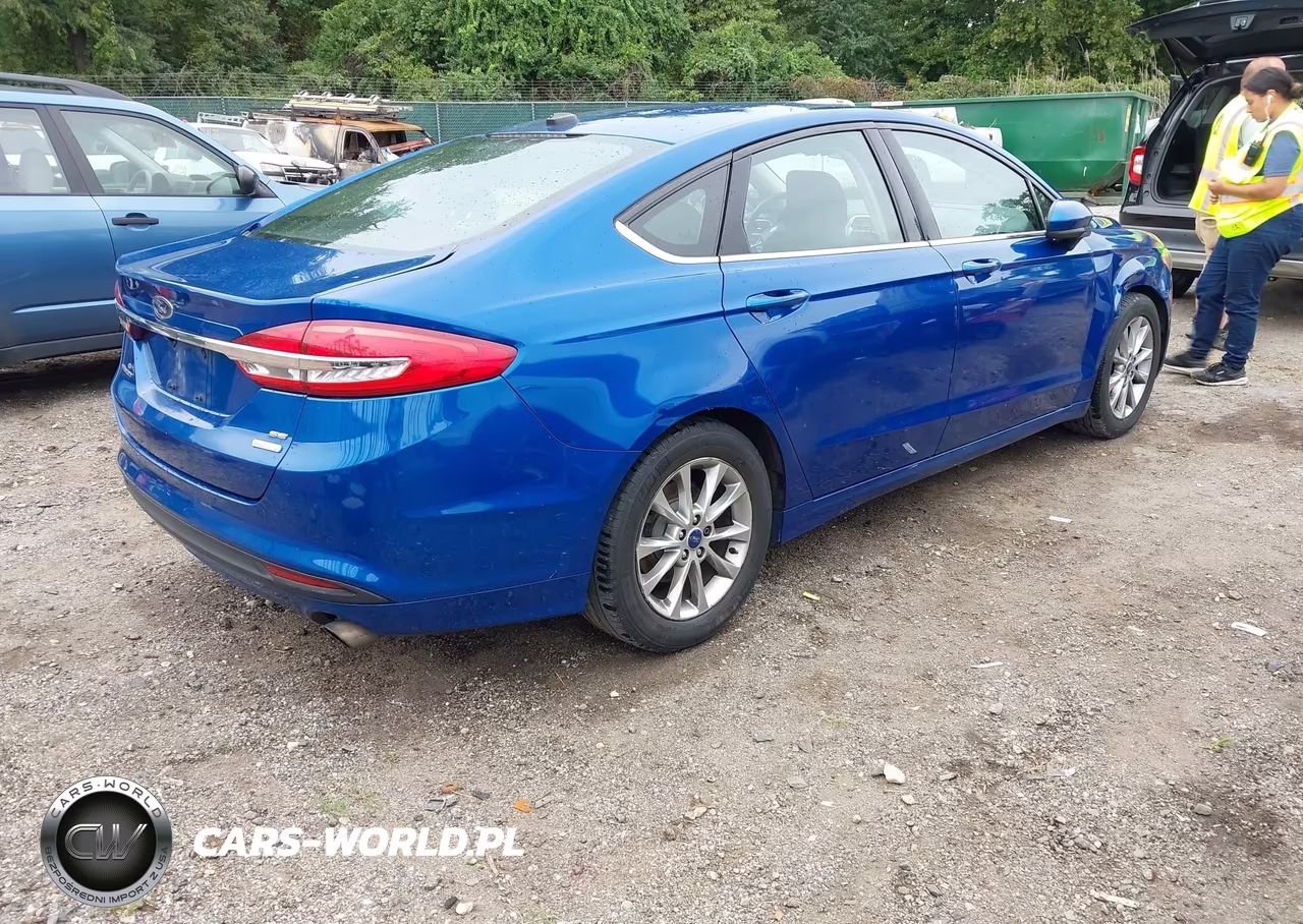 2017 Ford Fusion Se VIN:3FA6P0HD5HR260070 - 4