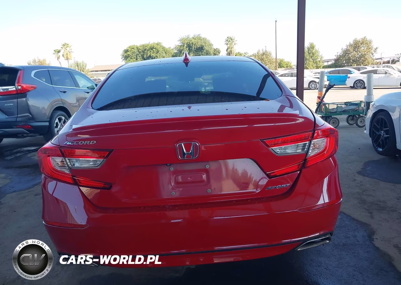 2018 Honda Accord Sport VIN:1HGCV1F36JA065602 - 15