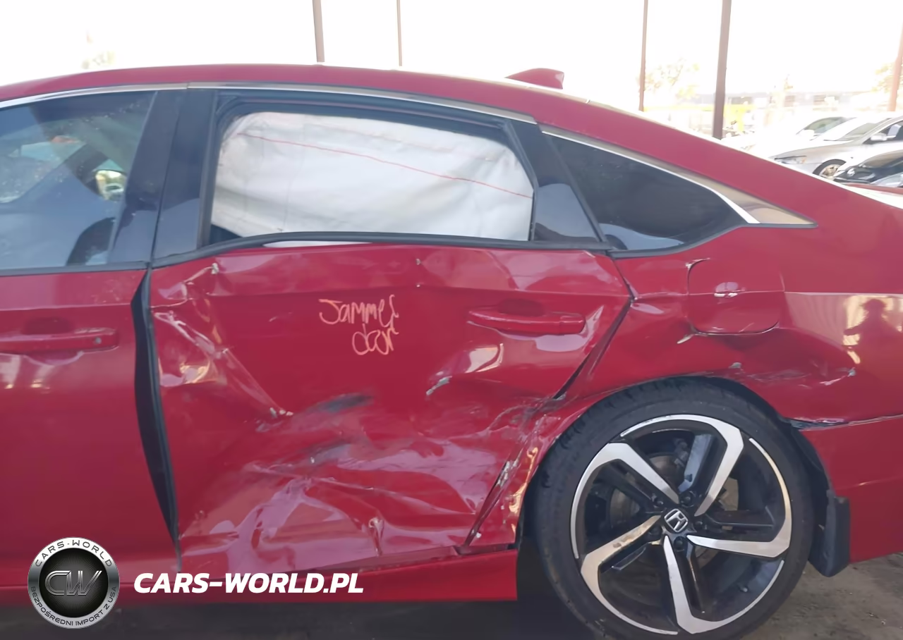 2018 Honda Accord Sport VIN:1HGCV1F36JA065602 - 6