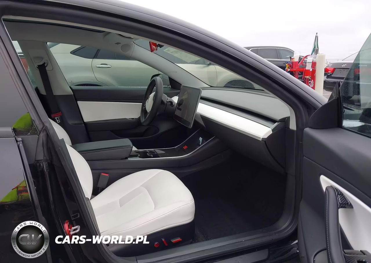 2019 Tesla Model 3 Long Range-Performance VIN:5YJ3E1EB0KF192443 - 5