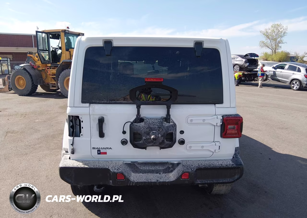 2025 Jeep Wrangler 4-Door Sahara 4X4 VIN:1C4PJXEG3SW609755 - 16