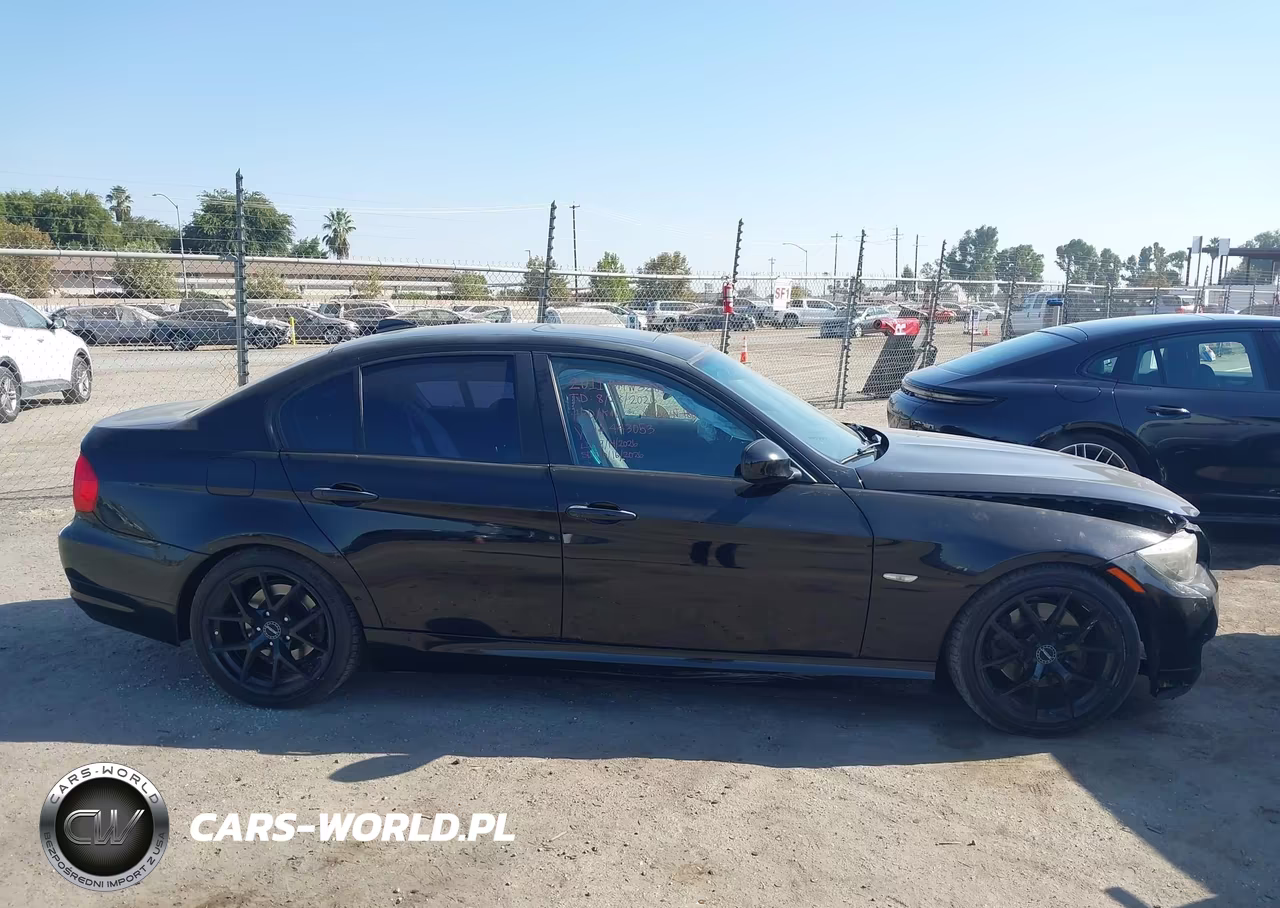 2011 BMW 328I VIN:WBAPH5C51BA443053 - 15