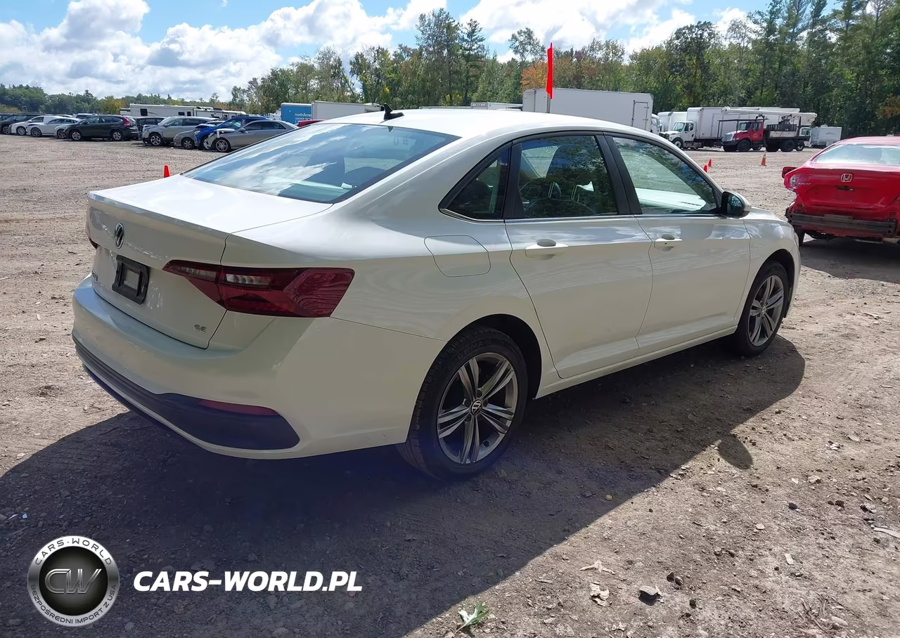2022 Volkswagen Jetta 1.5T Se VIN:3VWEM7BU2NM032808 - 4