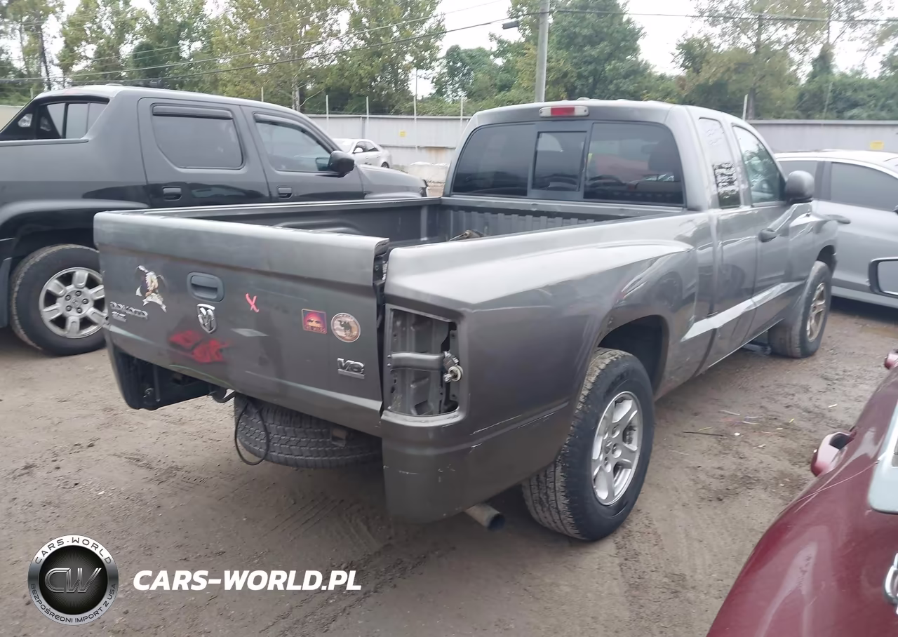 2007 Dodge Dakota Slt VIN:1D7HE42N27S228347 - 4