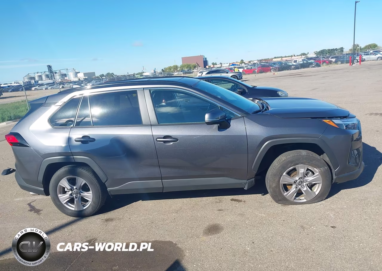 2025 Toyota Rav4 Xle VIN:2T3P1RFV9SC509619 - 14