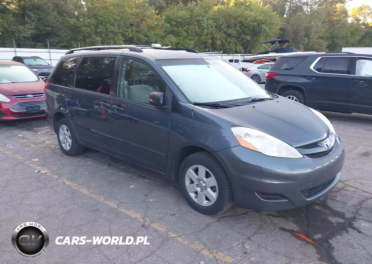 2008 Toyota Sienna Le