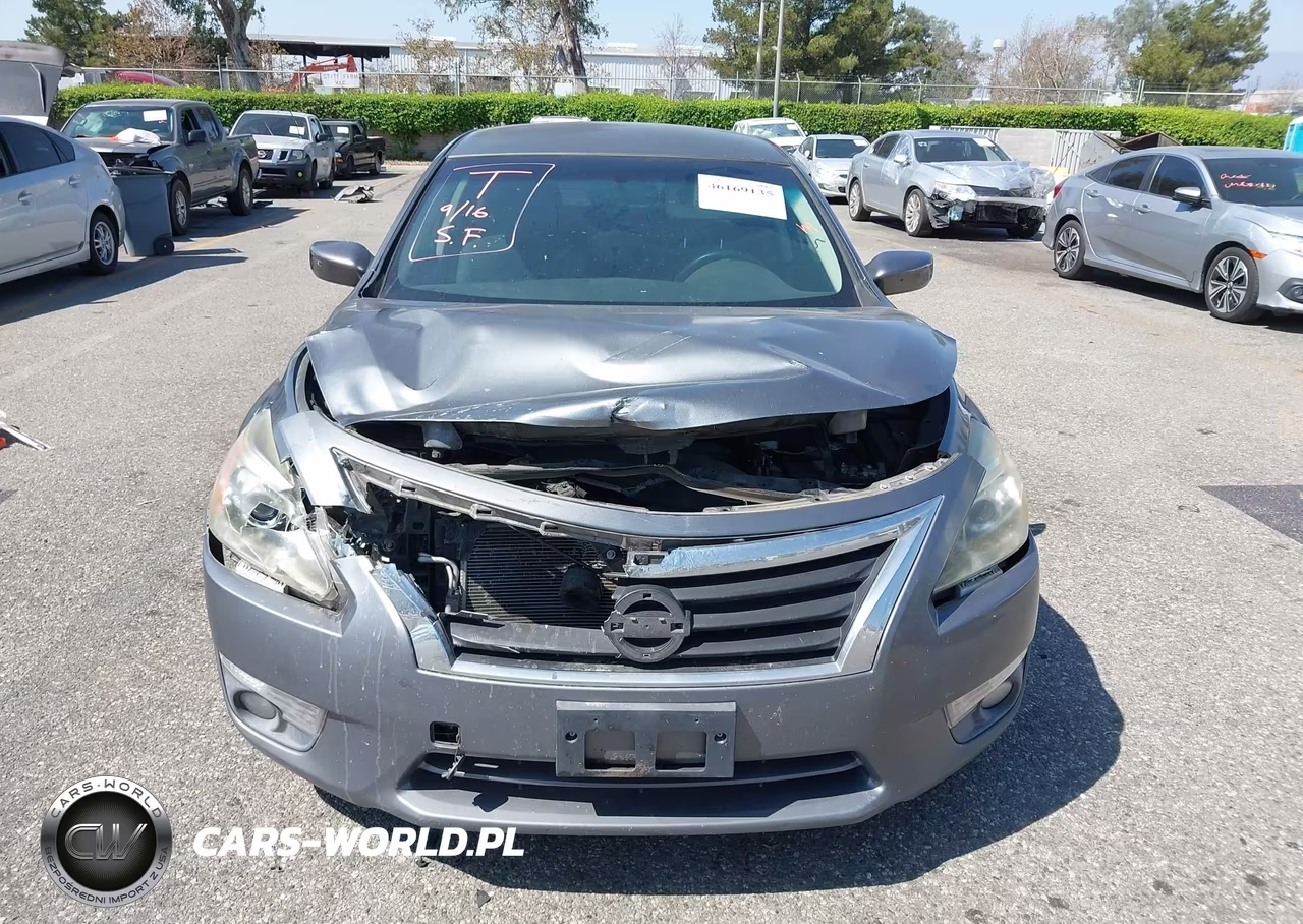 2015 Nissan Altima 2.5 Sv VIN:1N4AL3AP4FC111074 - 12
