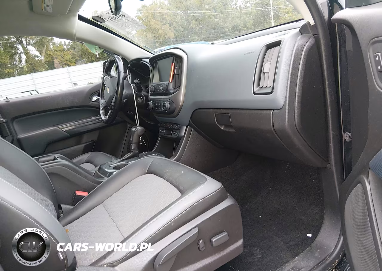 2017 Chevrolet Colorado Z71 VIN:1GCHTDEN8H1156668 - 5
