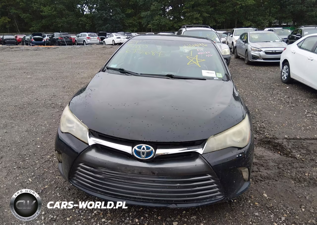 2015 Toyota Camry Hybrid Le VIN:4T1BD1FK8FU142430 - 11