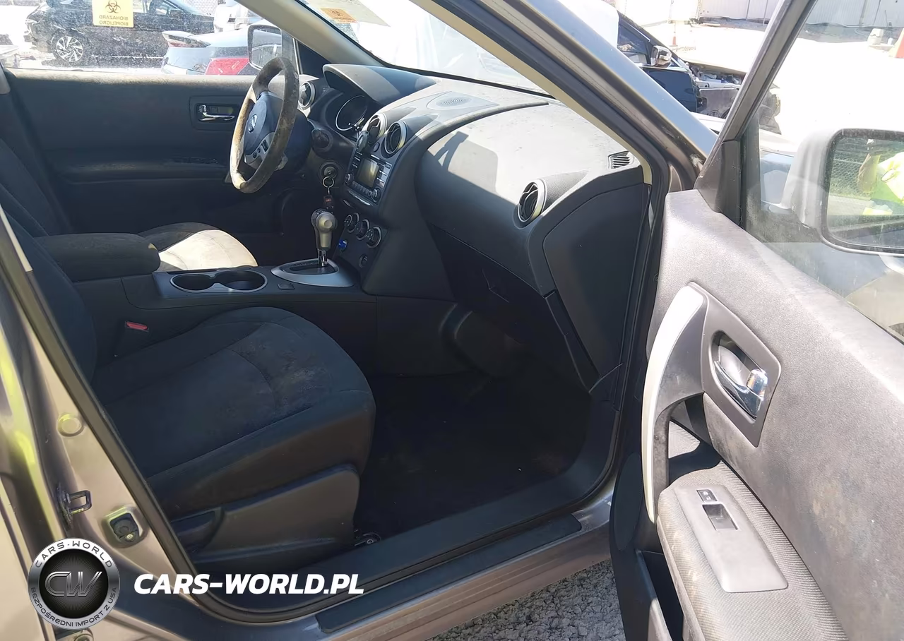2015 Nissan Rogue Select S VIN:JN8AS5MT5FW150194 - 5