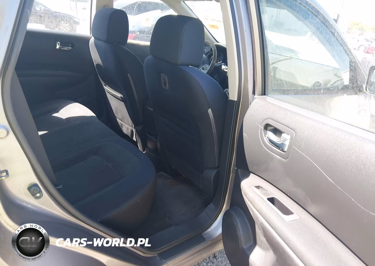 2015 Nissan Rogue Select S VIN:JN8AS5MT5FW150194 - 8