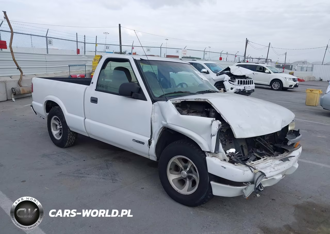 2000 Chevrolet S-10 Ls VIN:1GCCS144XY8126132 - 1