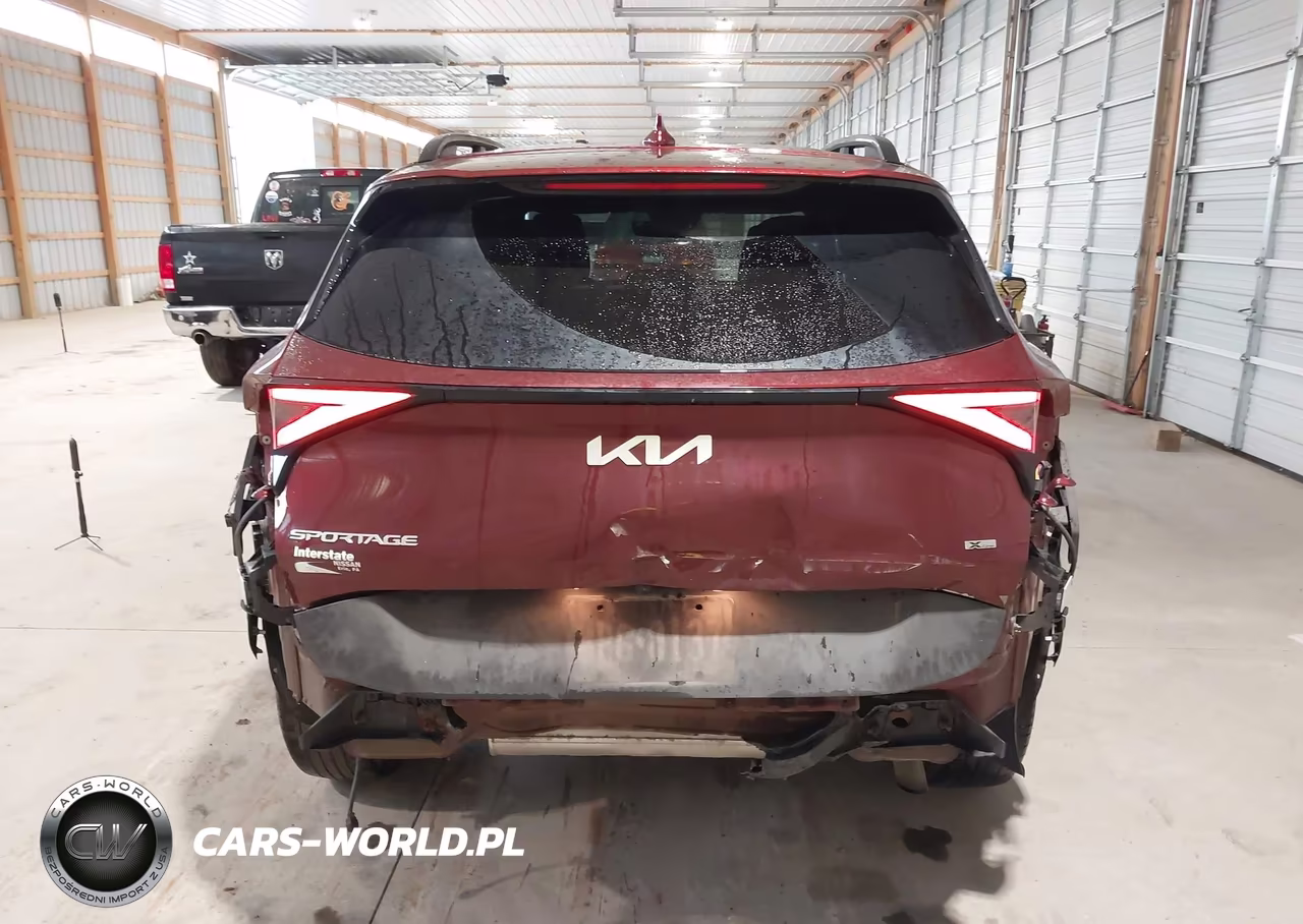 2023 Kia Sportage X-Line VIN:5XYK6CAF3PG119810 - 17