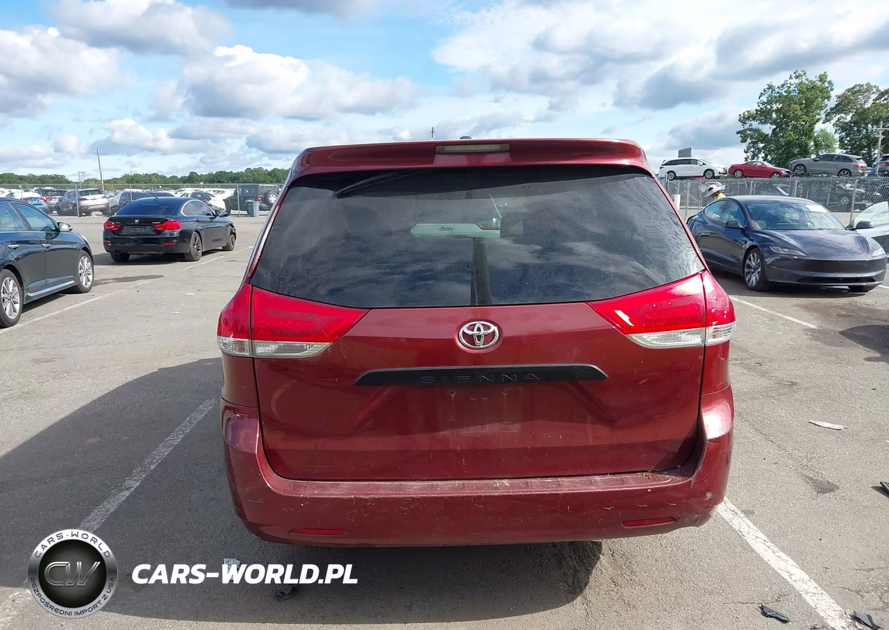 2012 Toyota Sienna Base V6 7 Passenger VIN:5TDZK3DC7CS184197 - 16