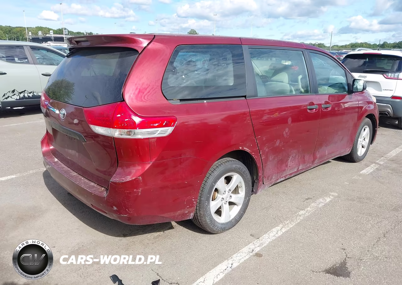 2012 Toyota Sienna Base V6 7 Passenger VIN:5TDZK3DC7CS184197 - 4