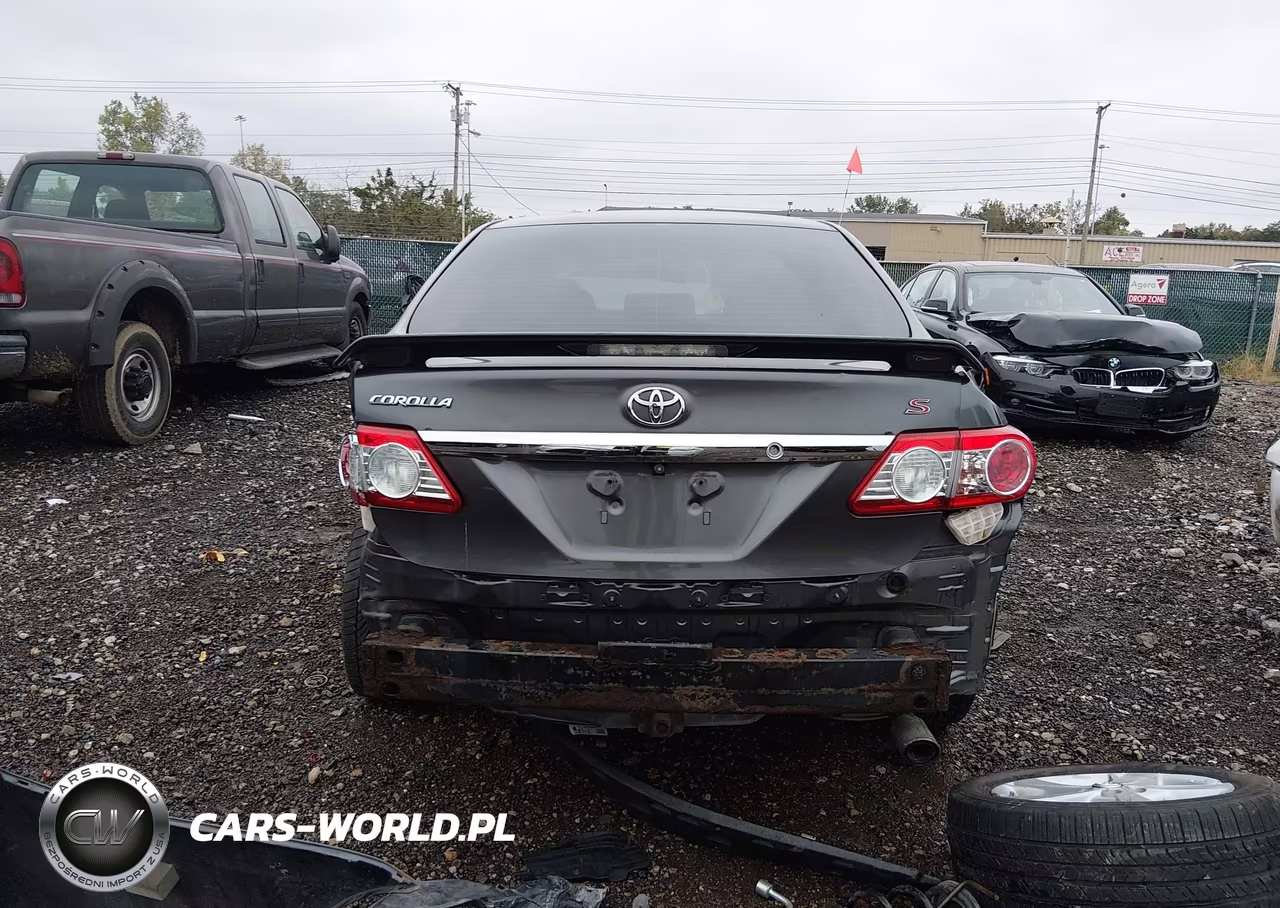 2013 Toyota Corolla S VIN:5YFBU4EE1DP178309 - 17