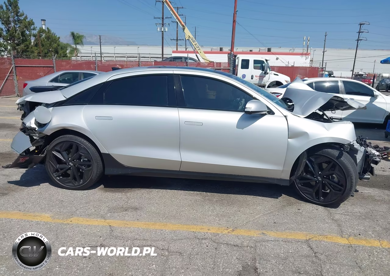 2023 Hyundai Ioniq 6 Limited VIN:KMHM54AA9PA040580 - 14
