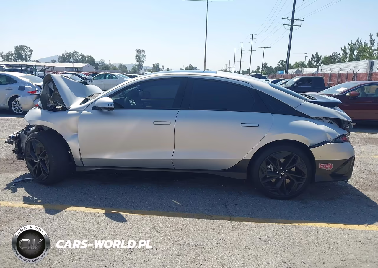 2023 Hyundai Ioniq 6 Limited VIN:KMHM54AA9PA040580 - 15