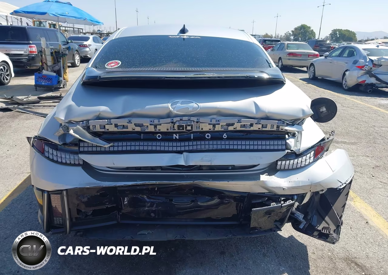 2023 Hyundai Ioniq 6 Limited VIN:KMHM54AA9PA040580 - 17