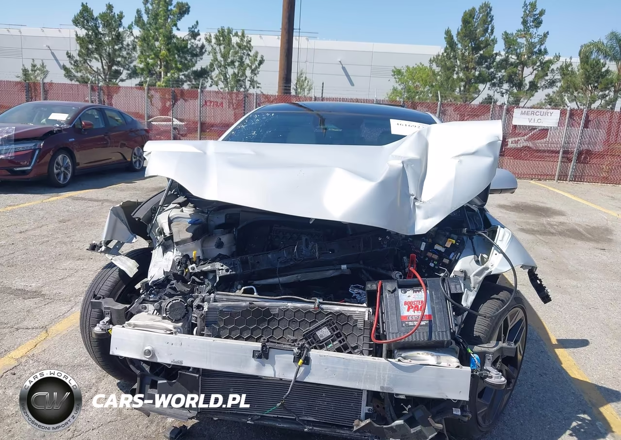 2023 Hyundai Ioniq 6 Limited VIN:KMHM54AA9PA040580 - 6