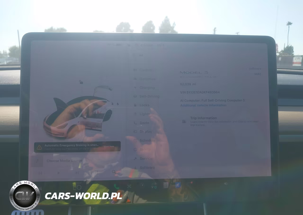 2019 Tesla Model 3 Long Range-Mid Range-Standard Range-Standard Range Plus VIN:5YJ3E1EA0KF483564 - 7