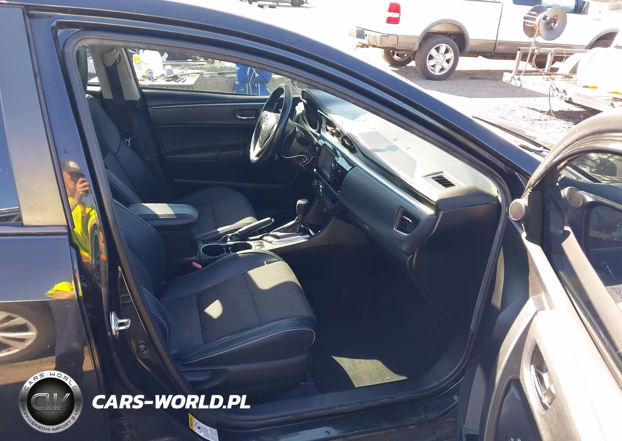 2016 Toyota Corolla S Plus VIN:2T1BURHE0GC486262 - 5