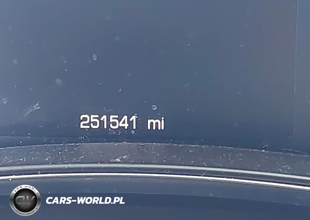 2018 Chevrolet Impala 1Lt VIN:2G1105S35J9169780 - 14