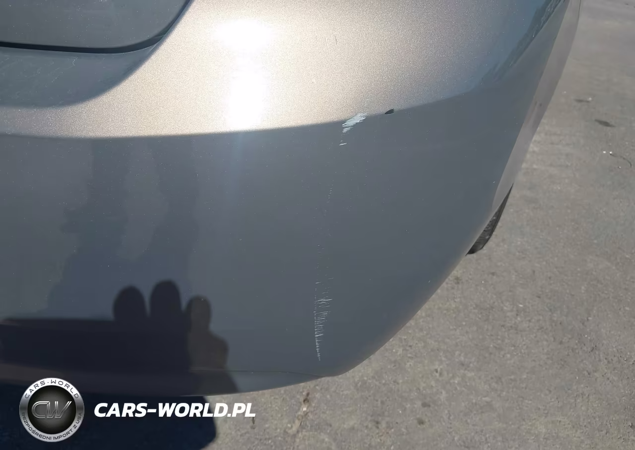 2018 Chevrolet Impala 1Lt VIN:2G1105S35J9169780 - 16