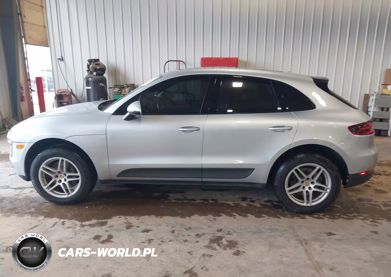 2017 Porsche Macan VIN:WP1AA2A54HLB02398 - 14