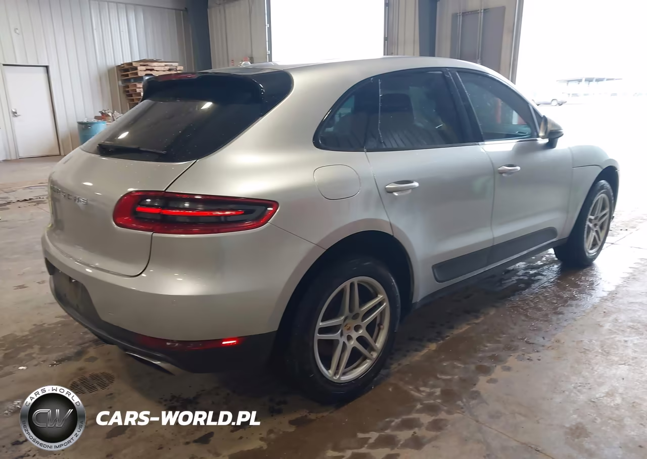 2017 Porsche Macan VIN:WP1AA2A54HLB02398 - 4