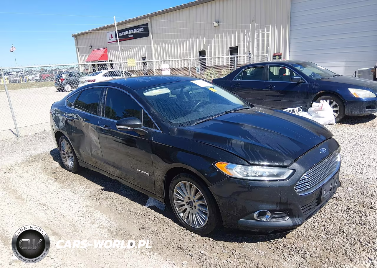 2014 Ford Fusion Hybrid Se – zdjęcie 1 z 11