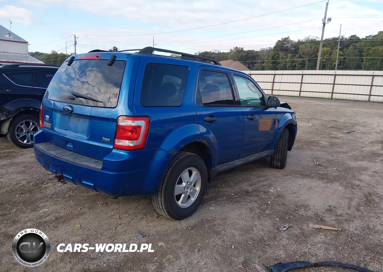 2012 Ford Escape Xlt VIN:1FMCU9DG7CKA35796 - 4